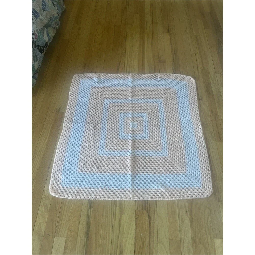 Vintage Crocheted Peach And White Blanket 3 Ft  X 3 Ft
